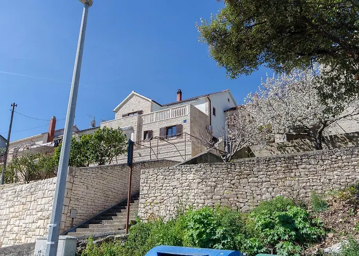 With Parking Space Postira, Brac - 765 Lejlighed *