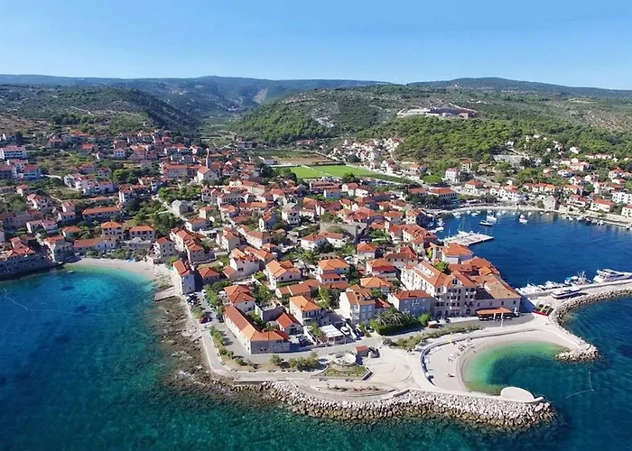 Lejlighed With Parking Space Postira, Brac - 765 *