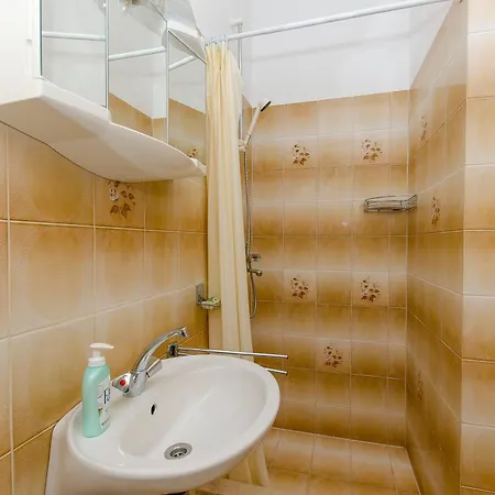 דירה With Parking Space Postira, Brac - 765 פוסטיר