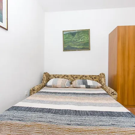 With Parking Space Postira, Brac - 765 דירה *
